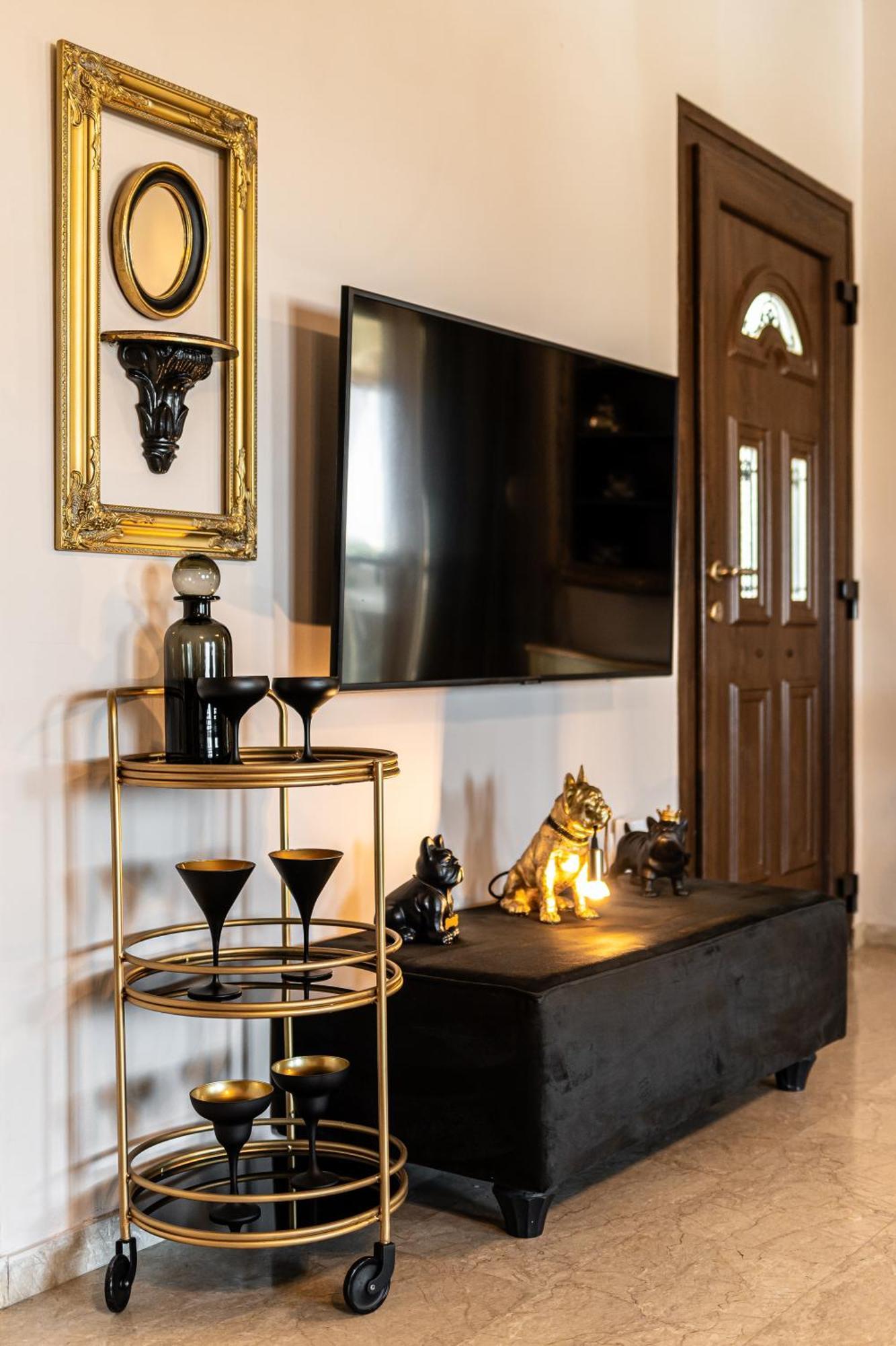 Black Velvet Agkidia Ngoại thất bức ảnh