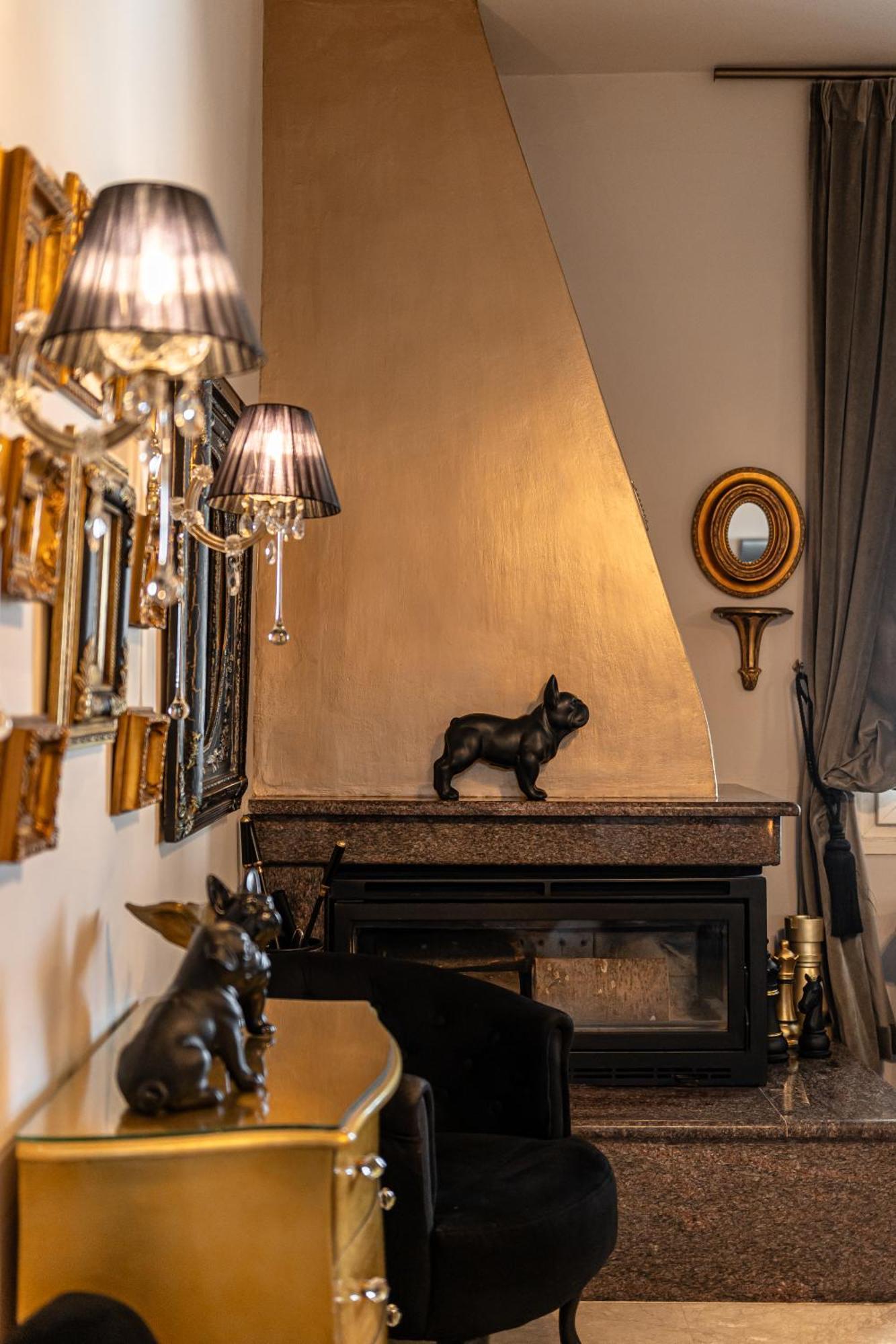 Black Velvet Agkidia Ngoại thất bức ảnh